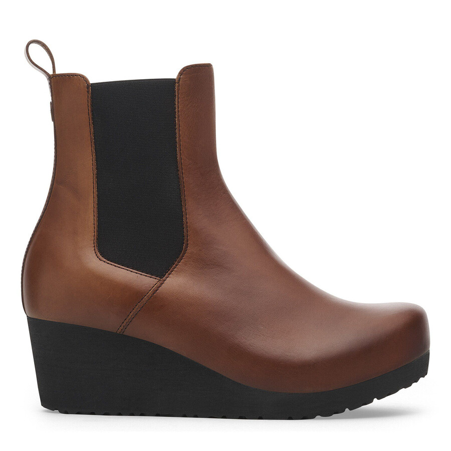 ebba slip on natural leather