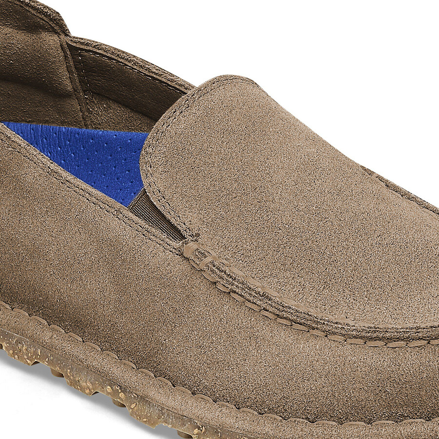 utti slip on suede leather