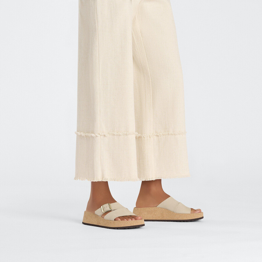 almina nubuk leather