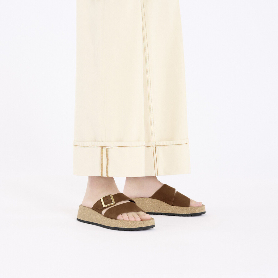 almina nubuk leather