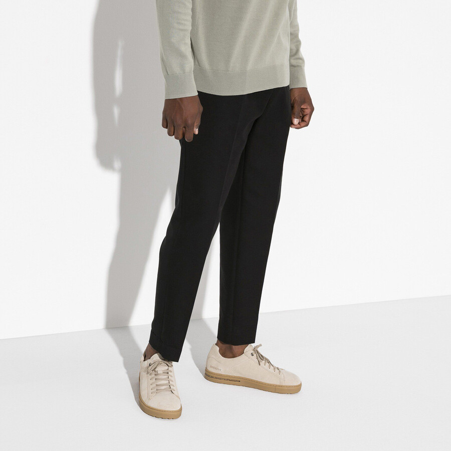 bend low suede leather