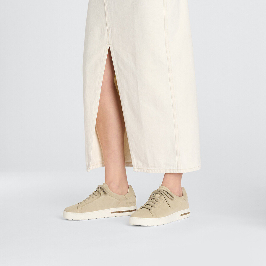 bend low suede leather