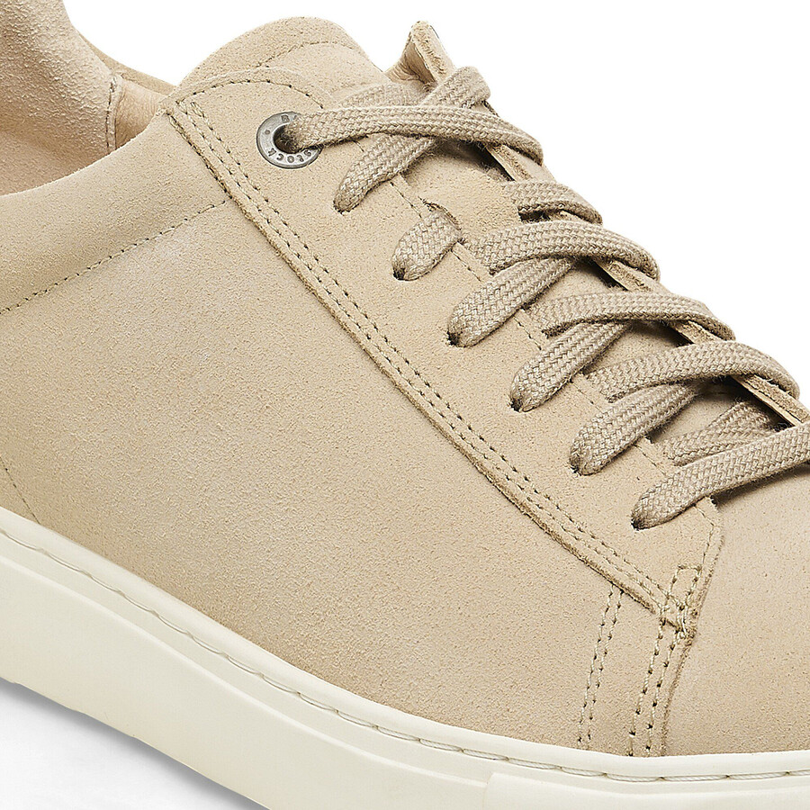 bend low suede leather