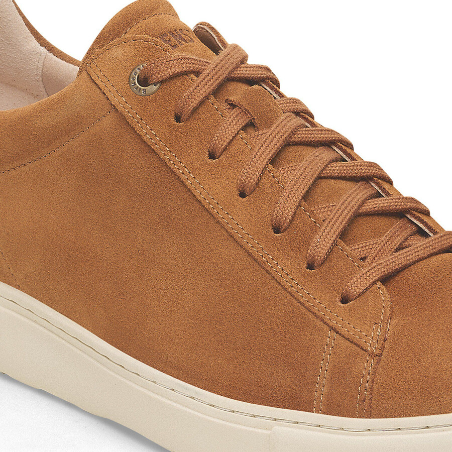bend low suede leather
