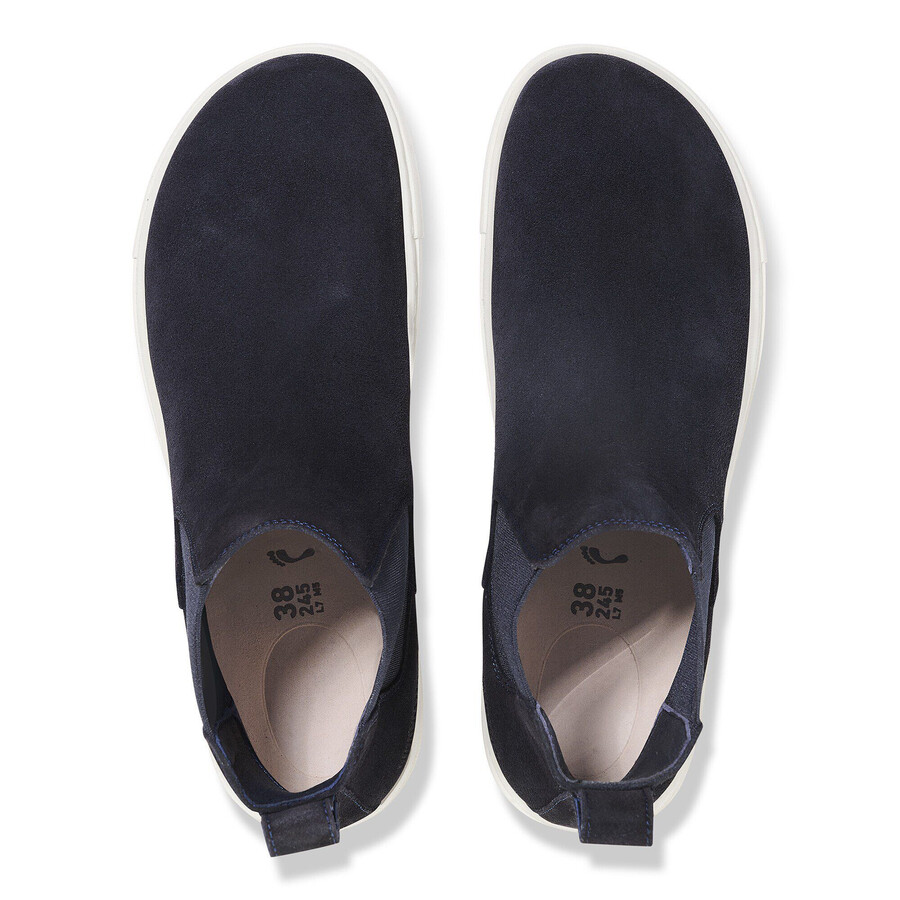 bend chelsea suede leather