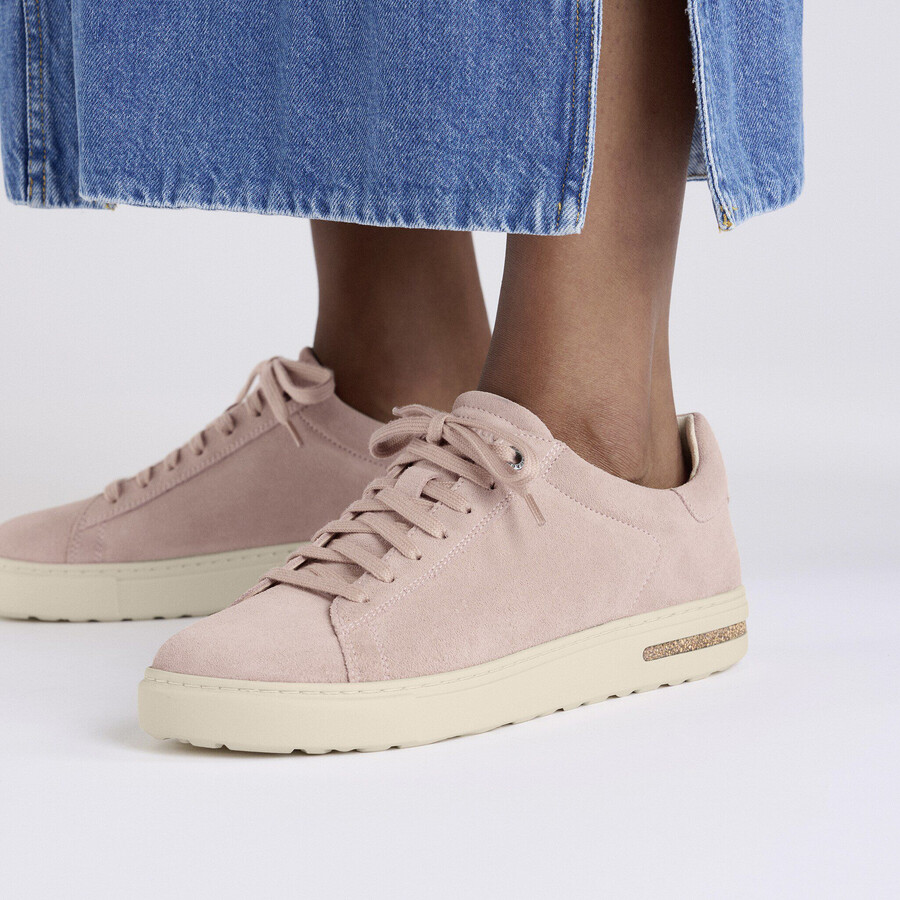 bend low suede leather