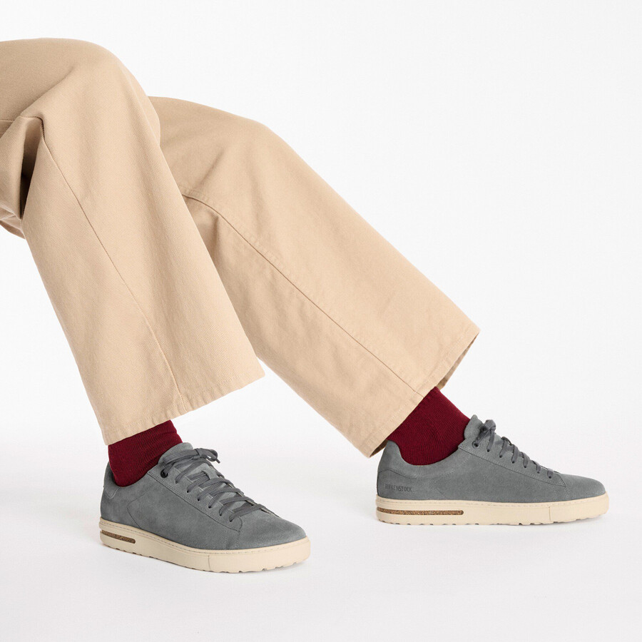 bend low suede leather