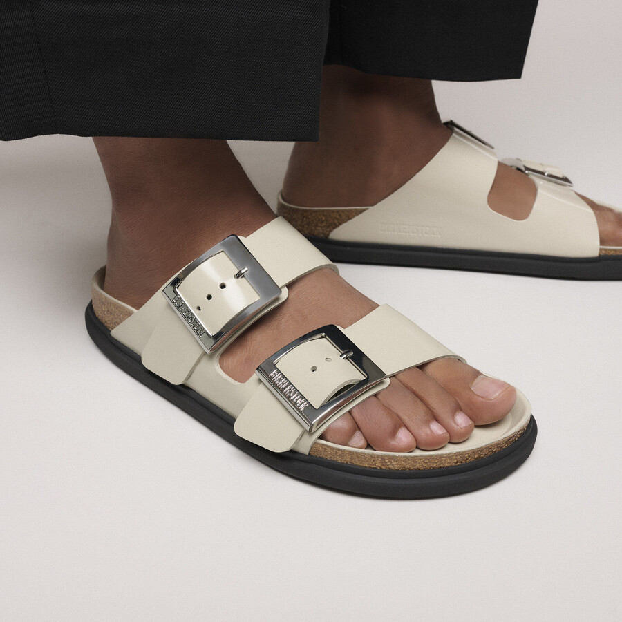 arizona droplet buckle natural leather patent